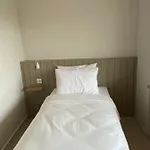 Hotel Well *