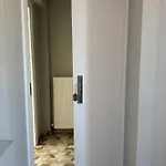 Hotel Well *