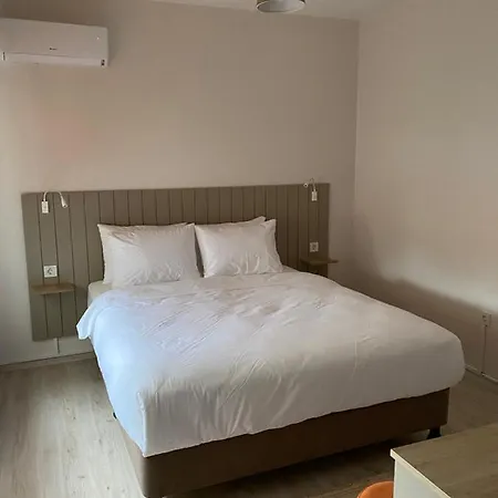 Well Hotel